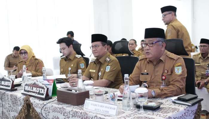Wali Kota Jambi Lakukan Sidak Hari Pertama ASN Pasca Lebaran dengan Sistem IT
