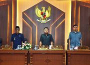 Ketua DPRD Rahmad Hasrofi membuka secara resmi   Rapat Paripurna DPRD Batang Hari