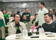 Rahmat Hasrofi Berserta Istri, Mengucapkan Selamat Milad Ke-50 Bapak Bupati Mhd. Fadhil Arief 