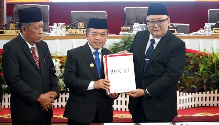 Raih Opini WTP Ke-13 Berturut-turut, Gubernur Al Haris, Pemprov Jambi Komitmen Tata Keuangan Dengan Baik