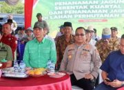 Ketua DPRD Batang Hari Rahmat Hasrofi, Hadiri Penanaman Jagung Serentak Kuartal III di kelurahan Sridadi