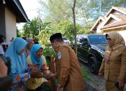 Wali Kota Jambi Tinjau Rumah Warga Terdampak Puting Beliung di Paal Merah