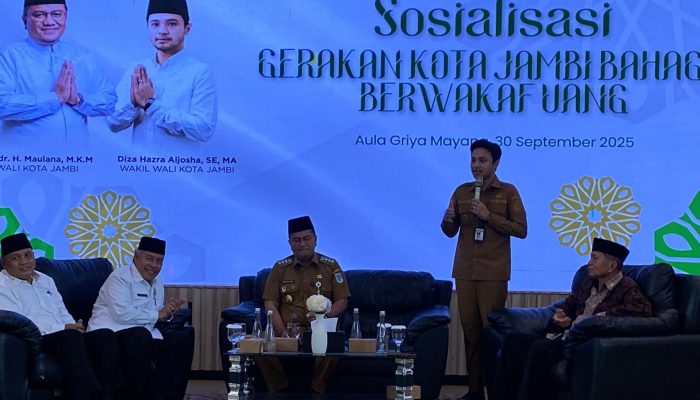 Wali Kota Jambi, Dr. Maulana, Resmi Membuka Kegiatan Sosialisasi Gerakan Kota Jambi Bahagia