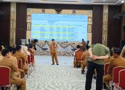Wali Kota Jambi, Dr. Maulana,  Meminta Kepada Petugas Pajak Untuk Menerima Warga Yang Ingin Membayar Pajak