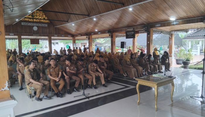 Bupati Batang Hari Mhd Fadhil Arief Melantik Tenaga Pendidik Sebanyak 150 Orang Tahap II