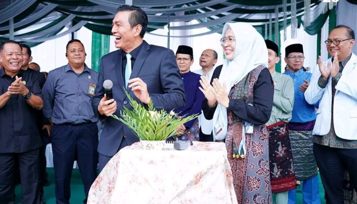 Bupati Batang Hari Mhd. Fadhil Arief Beserta Istri, Resmikan Gedung Instalasi Dialisis RSUD HAMBA