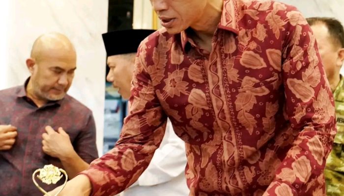 Bupati Batang Hari Menghadiri Acara Launching Peta Jalan Pembangunan Kependudukan dan Rencana Aksi Daerah GDPK Provinsi Jambi Tahun 2025-2029