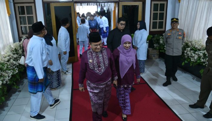 Wali Kota Jambi, Dr. Maulana, Berserta Istri Menghadiri Rapat Paripurna DPRD Kabupaten Bungo Dalam Rangka Peringatan Hari Ulang Tahun (HUT) ke-60 Kabupaten Bungo