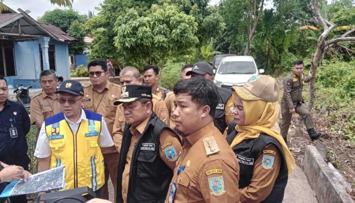 Wali Kota Jambi, Dr. Maulana, Turun Langsung Meninjau Lokasi Pembangunan Kolam Retensi Lingga Permai