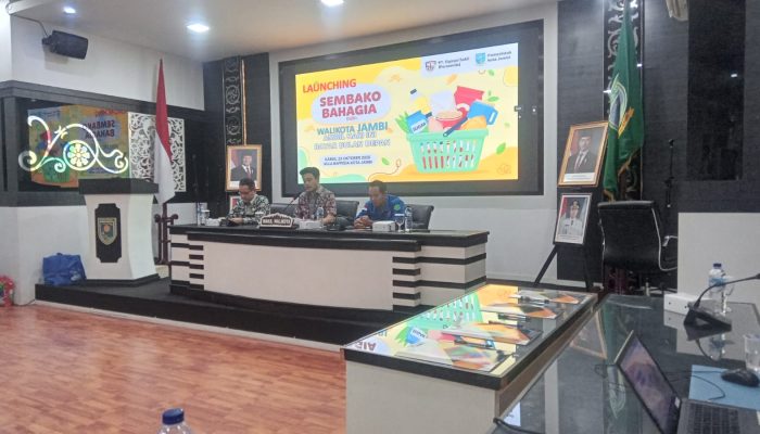 Wali Kota Jambi, Dr. Maulana, Meluncurkan Program Sembako Bahagia untuk Pegawai di Lingkungan Pemerintah Kota Jambi