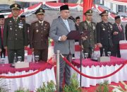 Ketua DPRD Kota Jambi Bacakan Teks Proklamasi Pada Upacara HUT ke-80 RI di Balai Kota Jambi