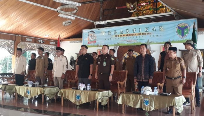 Wakil Bupati Batang Hari H. Baktiar Bakar, SP, Menghadiri Pelantikan DPD Tani Merdeka Indonesia Kabupaten Batang hari