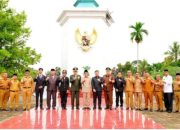 Peringati Hari Pahlawan Wabup H. Bakhtiar, SP, melaksanakan Ziarah Ke Makam Pahlawan Ksatria Bhakti Kelurahan Sridadi
