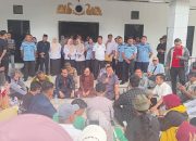 Ratusan Warga Menggalar Aksi Unjuk Rasa di DPRD Kota Jambi Menolak Zona Merah