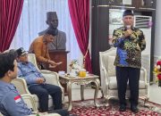 Wali Kota Jambi Tinjau Langsung Pengungsian di Padang, Serahkan Bantuan Kemanusiaan Rp200 Juta untuk Sumbar