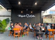 Forum Komunikasi Industri Jasa Keuangan (FK-IJK) Provinsi Jambi dan Insan Pers Mengikuti Lomba Domino