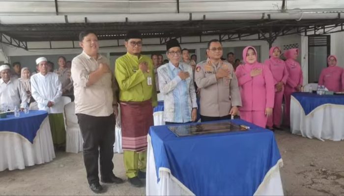 Wakil Bupati Batang Hari H. Bakhtiar, SP, Resmikan Rumah Dinas Kapolres Batang Hari Pasca Renovasi