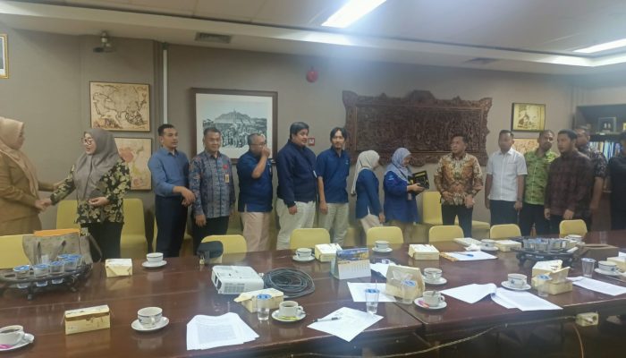 Komisi I DPRD Provinsi Jambi Melaksanakan Konsultasi ke Perpustakaan Nasional-RI di Jakarta