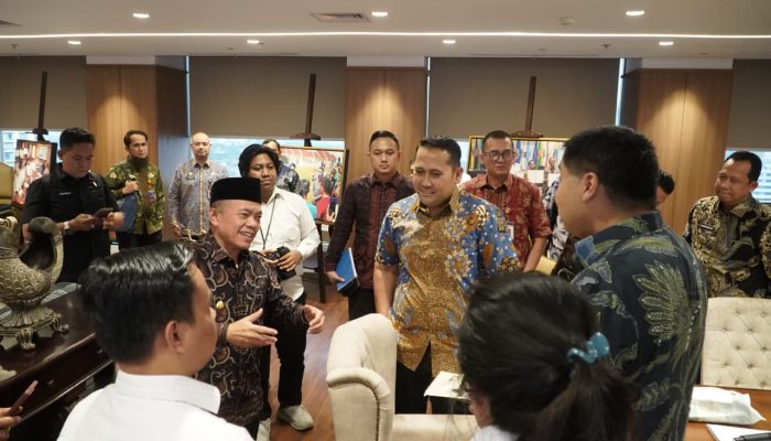 Temui Menteri PKP, Gubernur Al Haris bersama Para Bupati/Wali Kota Perjuangkan Program Perumahan Rakyat