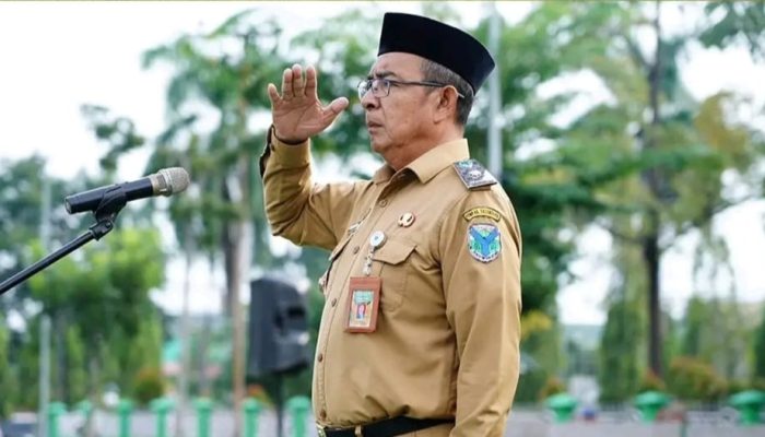Apel Rutin Senin, Dipimpin oleh Kepala Dinas Kependudukan dan Pencatatan Sipil (Disdukcapil) Kabupaten Batang Hari