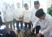 Gubernur Jambi Al Haris, meresmikan Mushola Al Majidi