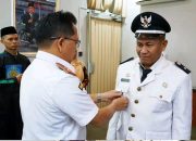 Sekda Mula P. Rambe, Sos, MH, Melantik Supriadi Sebagai Plt. Kades Benteng Rendah Kecamatan Mersam