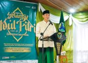 Bupati Batang Hari  Bersama Pemerintah Desa Halal Bihalal di Serambi Rumah Dinas