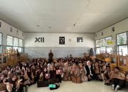 Ade Erma Suryani Dorong Pelajar Muaro Jambi Berani Kuliah: “Masa Depan Cerah Tidak Datang ke Mereka