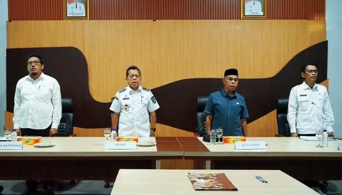 Anggota DPRD Batang Hari, H Bustomi menghadiri acara Forum Konsultasi Publik Rancangan Awal RKPD Tahun 2027