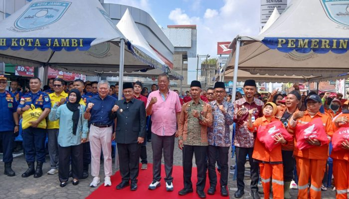 Wali Kota Maulana Apresiasi Sinsen Atas Konsistensi Dalam Membantu Masyarakat