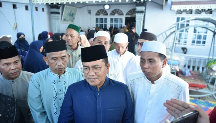 Kartu Bahagia Bekerja, Keluarga Ketua RT Terima Santunan Jaminan Kematian