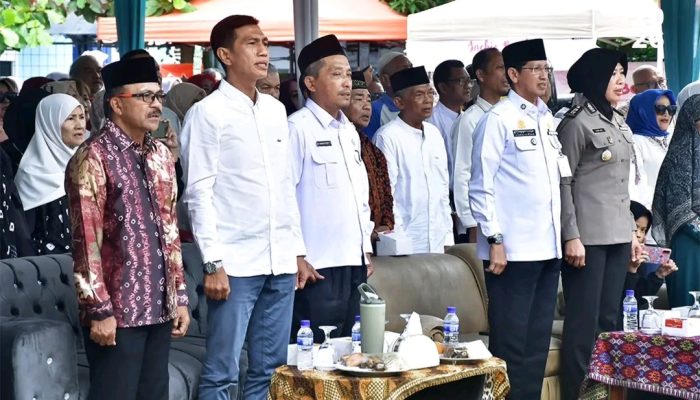 Bupati Batang Hari Mhd. Fadhil Arief, Menghadiri Halal Bi Halal Keluarga Besar SMA Negeri 3 Jambi dan Ikatan Alumni Netco
