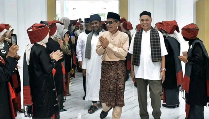 Wakil Bupati Batang Hari H. Bakhtiar menghadiri Pengukuhan Perkumpulan Bundo Kandung Minangkabau 