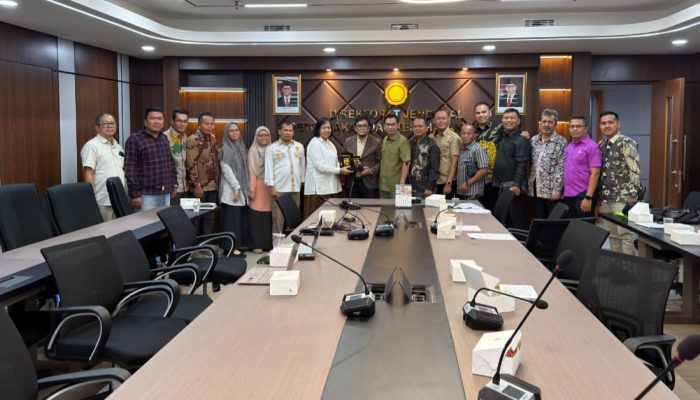 Komisi II DPRD Provinsi Jambi Melakukan Konsultasi Strategis ke Kementerian Pertanian RI