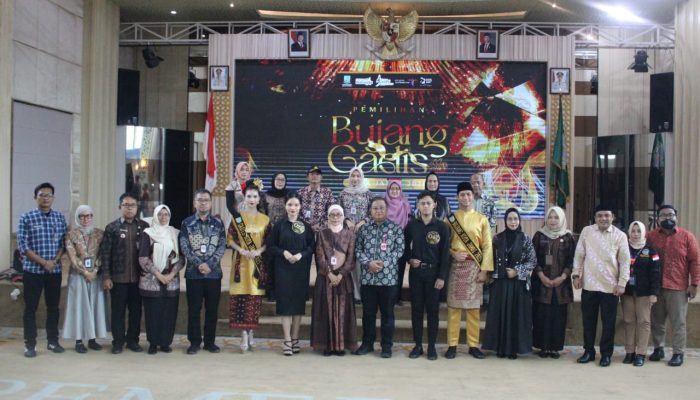 Kepala Dinas Pariwisata dan Kebudayaan Ibu Mariani Yanti, SP, Secara Resmi Membuka Pemilihan Bujang Gadis Kota Jambi Tahun 2026