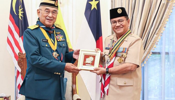 Maulana Memimpin Polling Calon Gubernur Jambi Berkat Capaian Kinerja Nyata