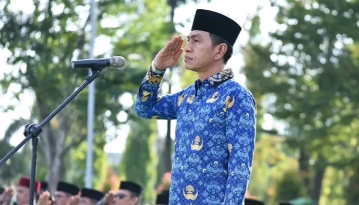 Bupati Batang Hari Mhd. Fadhil Arief Menjadi Inspektur Upacara Peringatan  Hari Pendidikan Nasional Tahun 2026