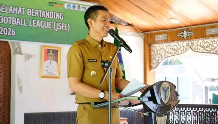 Bupati Batang Hari Mhd. Fadhil Arief, Undang Makan Bersama Peserta Jambi School Football League