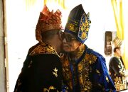 Wakil Bupati Batang Hari H. Bakhtiar Dengan Gelar Adat Datuk Pemangku Dirajo Penimbang Alur Patut menghadiri undangan Lembaga Adat Melayu Jambi 