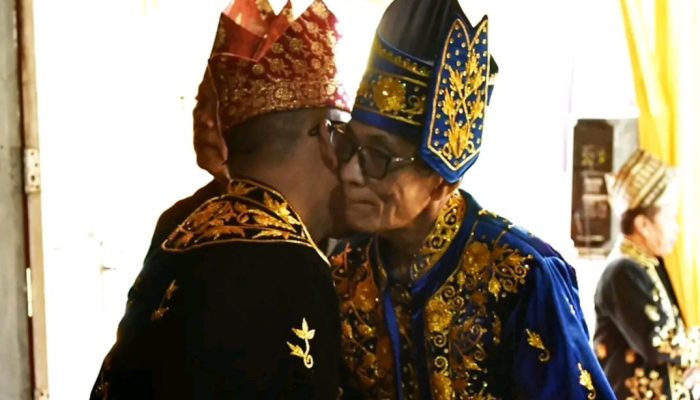 Wakil Bupati Batang Hari H. Bakhtiar Dengan Gelar Adat Datuk Pemangku Dirajo Penimbang Alur Patut menghadiri undangan Lembaga Adat Melayu Jambi 