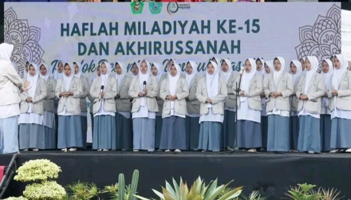 Asisten Administrasi Umum Setda Batanghari Asri Yonalsyah, A.P., M.E. Menghadiri Acara Haflah Miladiyah ke-15 & Akhirussanah Ponpes Ummul Masakin