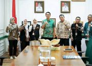 Bupati Batang Hari Terima Kunjungan Kepasa BPS Sekaligus Menjadi Partisipan Sensus Ekonomi