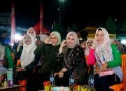 Ketua TP-PKK Kabupaten Batang Hari Bunda Zulva Fadhil Hadiri Pagelaran Pentas Seni Acara Gerebek Suro