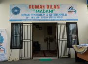 Kunjungi Rumah Dilan Madani, Hesti Haris Apresiasi Produk UMKM Binaan TP PKK Kabupaten Tanjung Jabung Barat 
