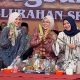 Grebeg Suro VIII Kelurahan Sridadi Secara Resmi Dibuka di Tandai Dengan Pemukulan Gong oleh Wakil Gubernur Jambi, A. Sani