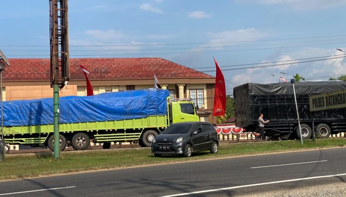 Jalur Muara Bulian -Pemayung Memanas,Warga Hentikan 5 Tronton Batu Bara Milik PT Tebo Prima